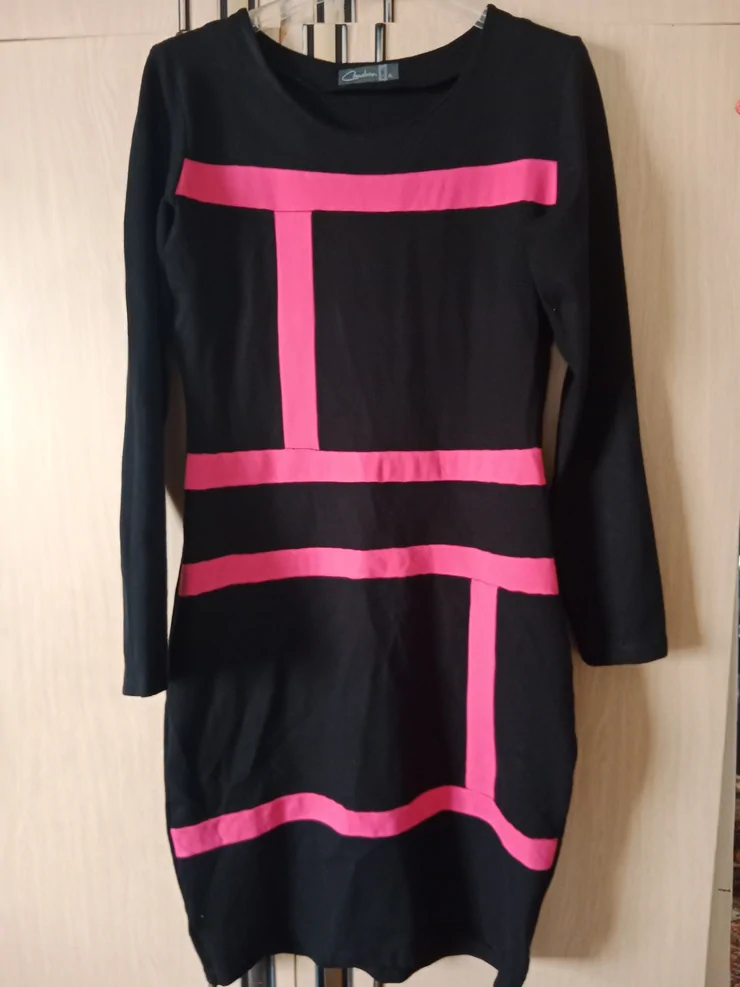 L (EU 40), color - Black, Cocktail, Long sleeves