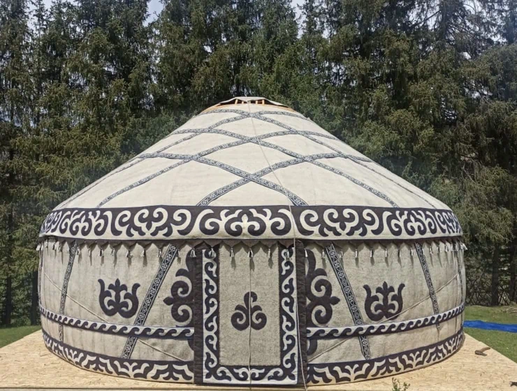 Kyrgyz Yurt Ø 16ft 5" (5m) Ger Jurta Cabin Cottage Hut