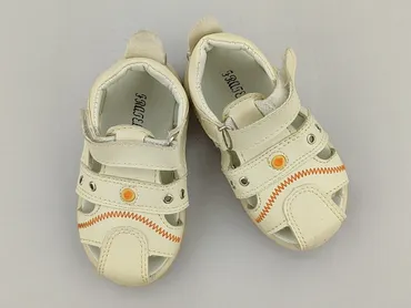 Sandals 21, Used