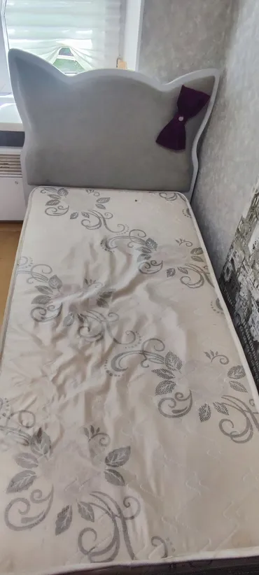 Детская кровать Hello Kitty размер 160х80 с ортопедическим матрасом
