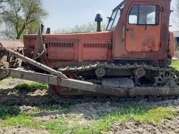 Traktor Belarus (MTZ) ATZ 1992 il, 200 at gücü, motor 2 l, İşlənmiş