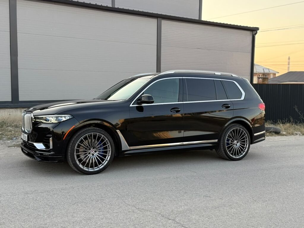 Alpina : 2021 г., 4.4 л, Автомат, Бензин, Кроссовер: фото 2