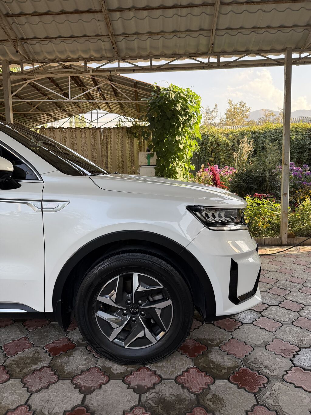 Kia Sorento: 2020 г., 1.6 л, Автомат, Гибрид, Кроссовер: фото 2