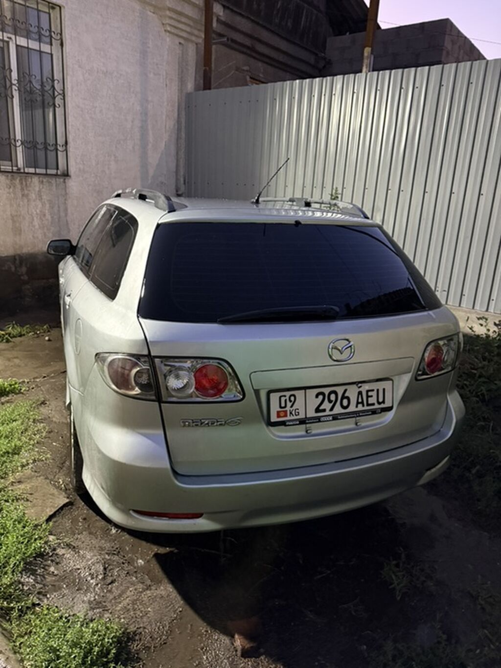 Mazda 6: 2003 г., 2.3 л, Автомат, Газ, Универсал — фото 3
