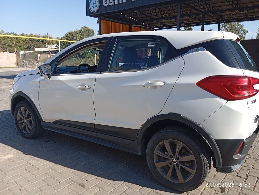 BYD Yuan Pro: 2020 г., 2 л, Автомат, Электромобиль, Кроссовер: фото 7