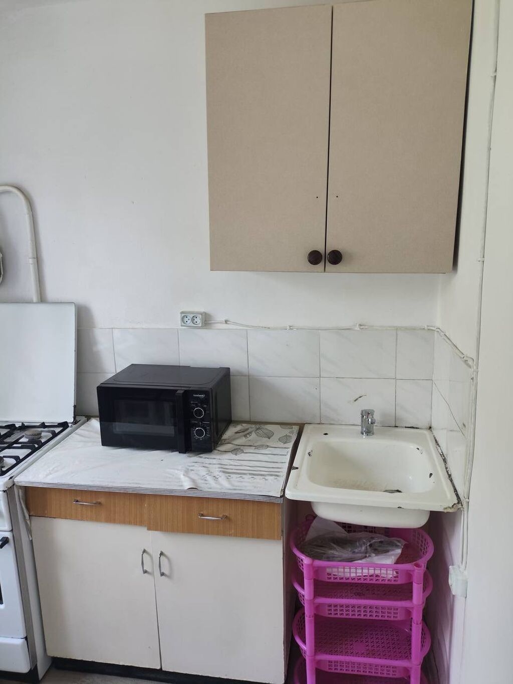 3 комнаты, 58 м², 4 мкр 104 серия, 4 этаж, Косметический ремонт: фото 2