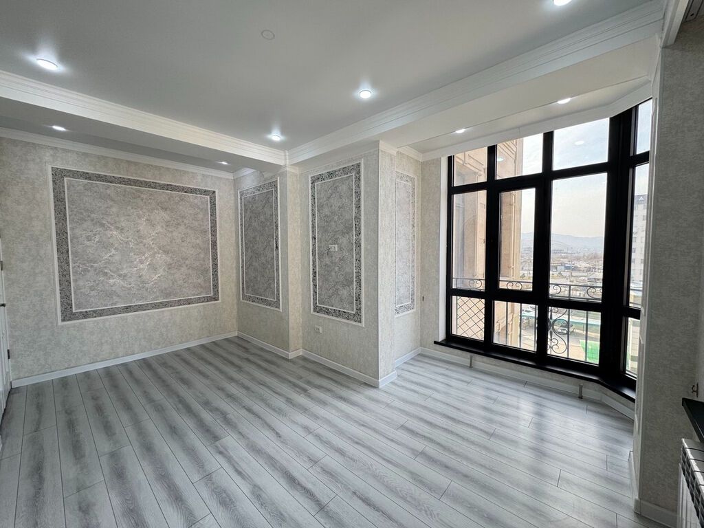 1 комната, 44 м², 12 мкр Элитка, 5 этаж, Евроремонт: фото 2