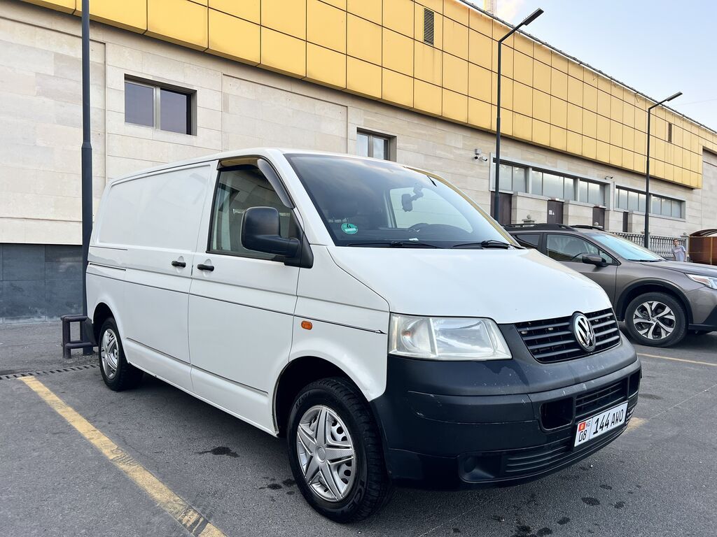 Volkswagen Transporter: 2007 г., 1.9 л, Механика, Дизель, Бус: фото 5