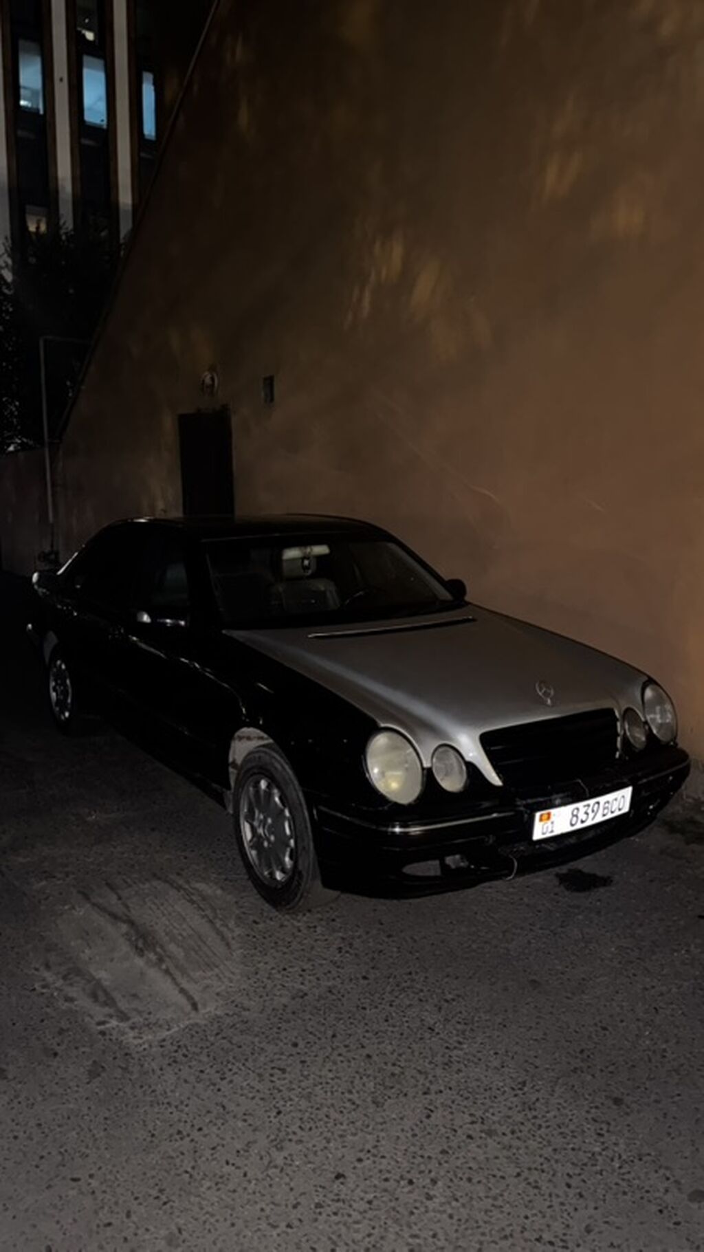 Mercedes-Benz E-Class: 2001 г., 3.2 л, Автомат, Бензин, Седан: фото 1