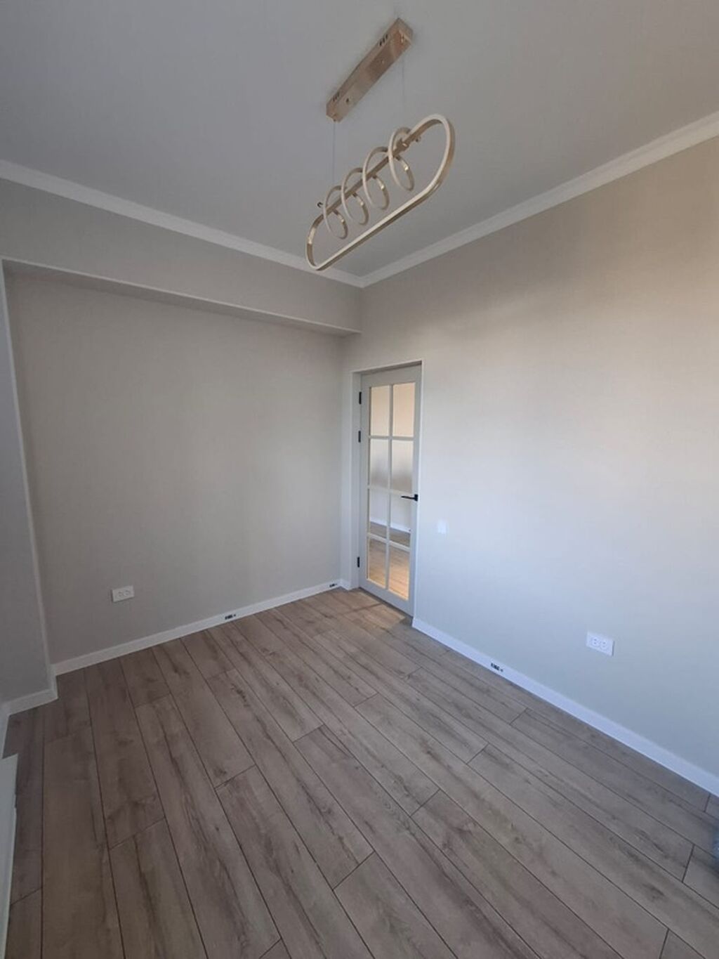 1 комната, 32 м², Дордой рынок / базар Элитка, 2 этаж, Евроремонт: фото 2