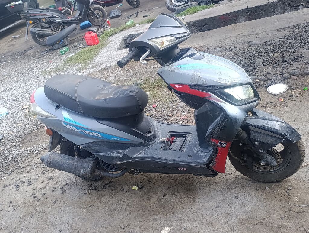 Скутер бензиновый Benelli MB 150 Описание: - Городской скутер с яркой: фото 3