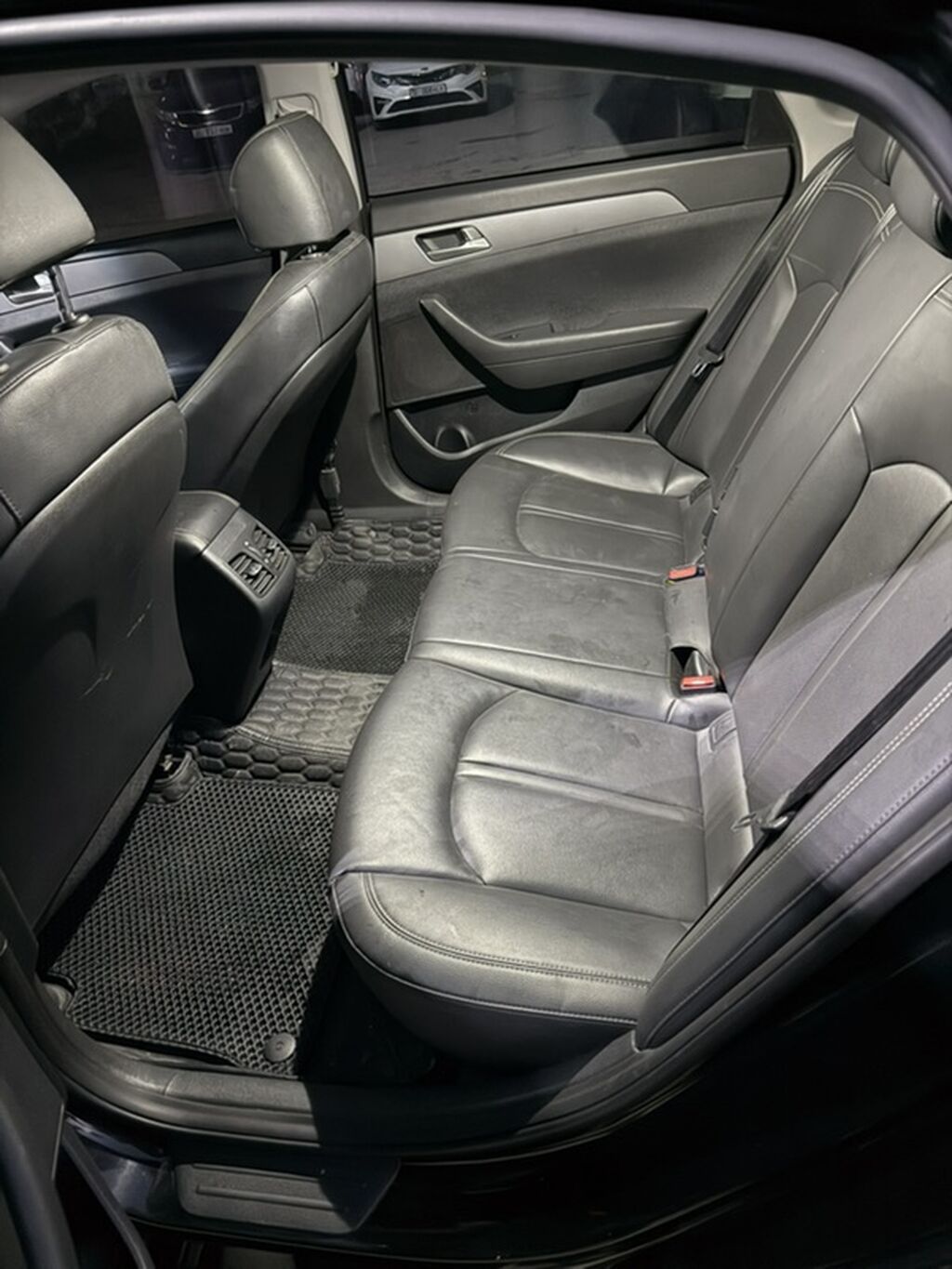 Hyundai Sonata: 2018 г., Автомат, Бензин, Седан: фото 8