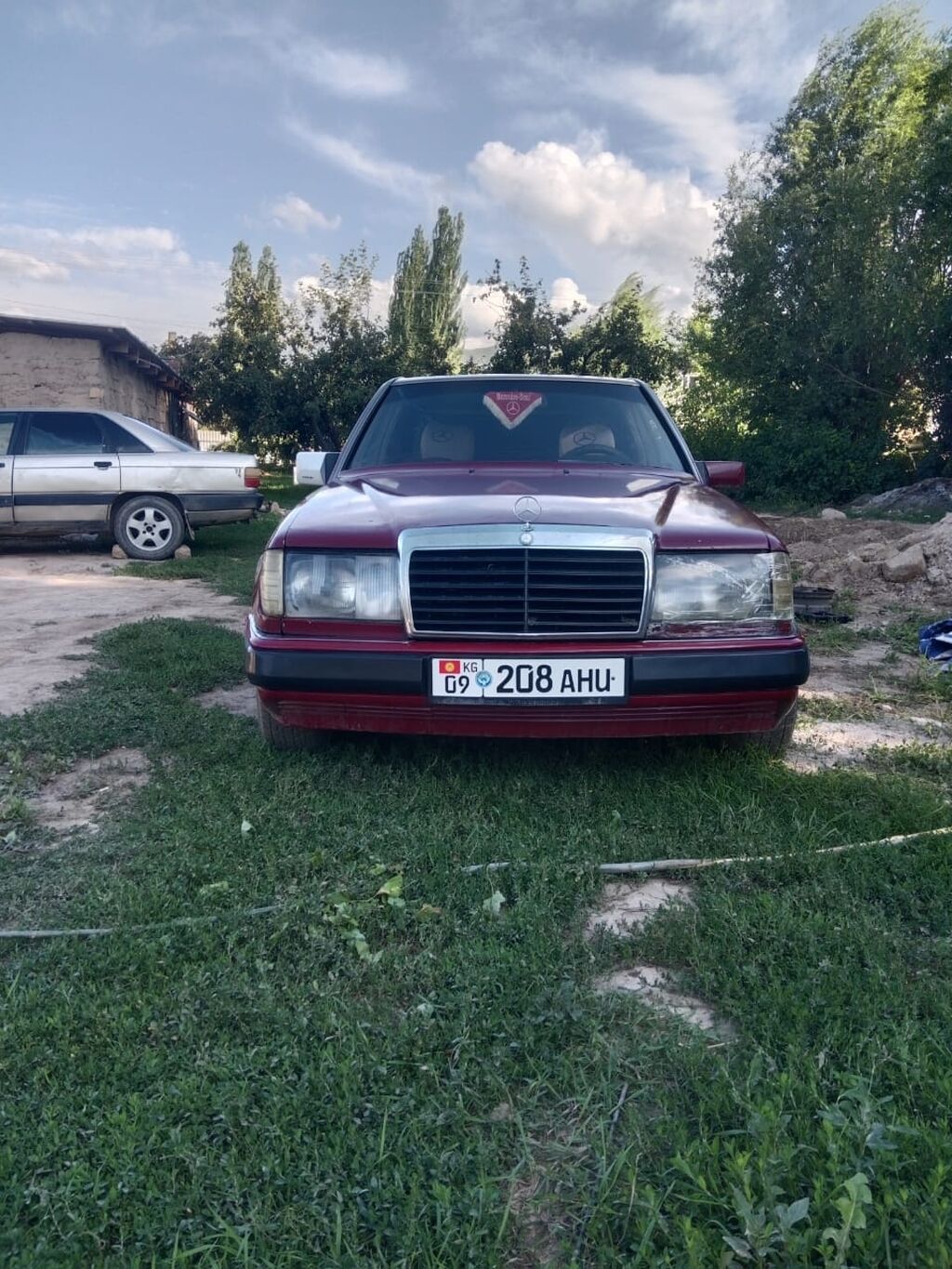 Mercedes-Benz W124: 1990 г., 2 л, Механика, Дизель, Седан: фото 7