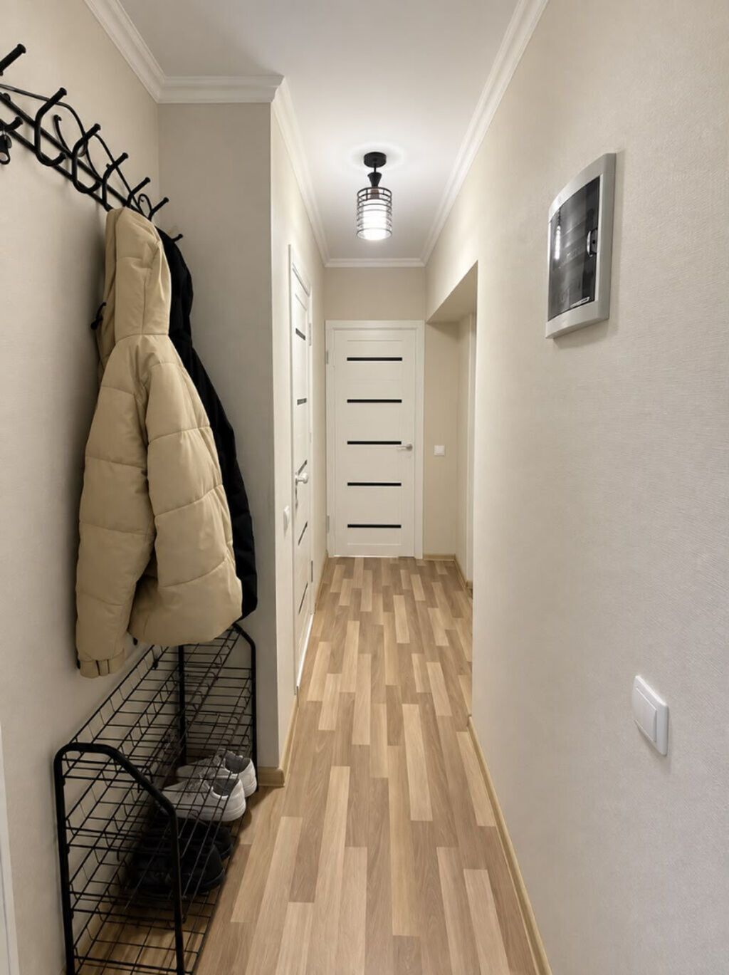 1 комната, 28 м², БГУ Хрущевка, 2 этаж, Евроремонт: фото 2