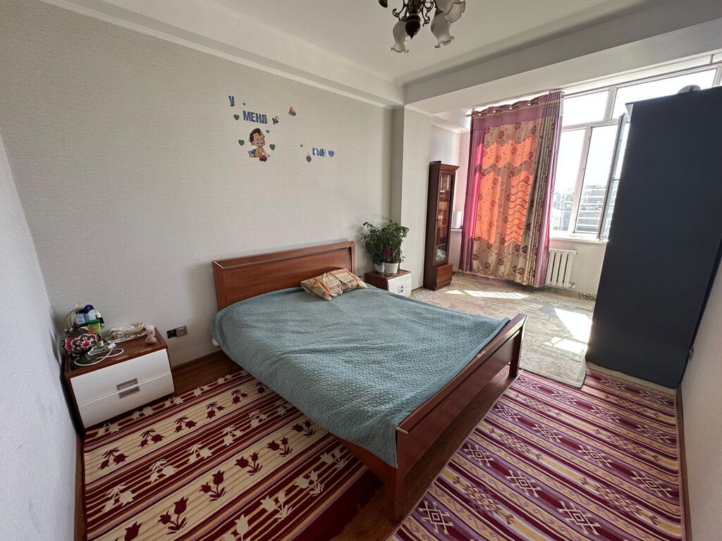2 комнаты, 78 м², 7 мкр Элитка, 7 этаж, Косметический ремонт: фото 1