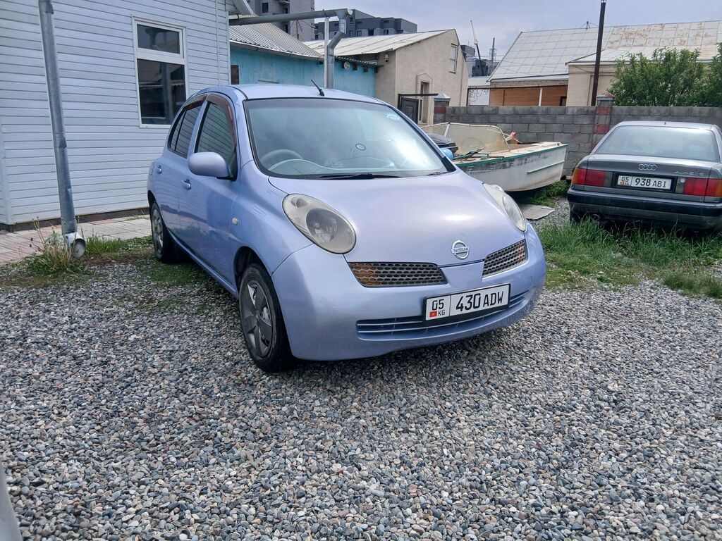 Nissan March
