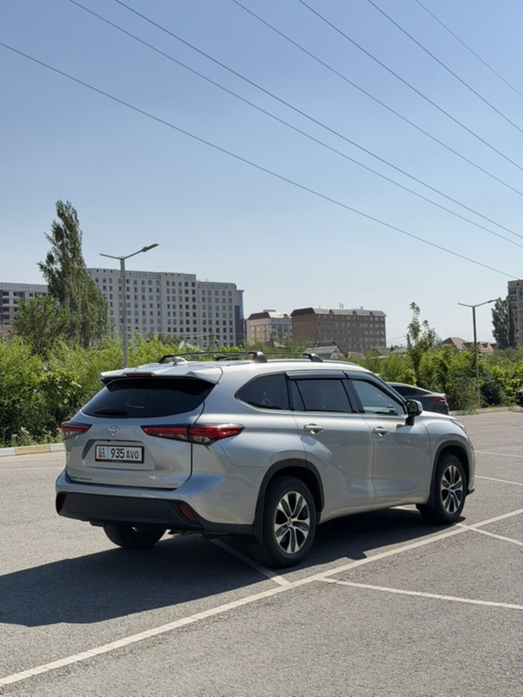 Toyota Highlander: 2020 г., 3.5 л, Автомат, Бензин, Кроссовер: фото 4