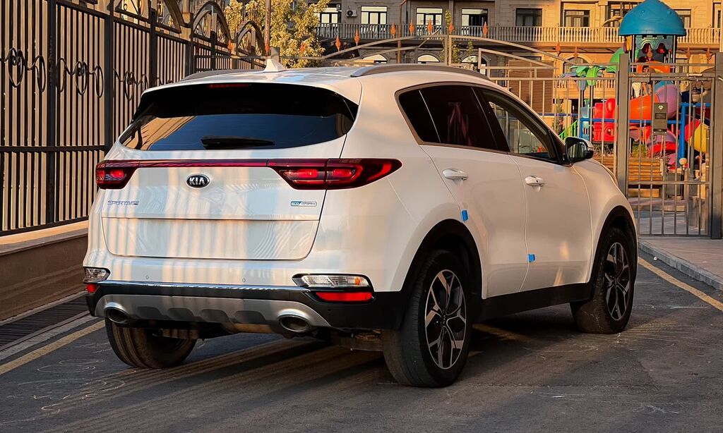 Kia Sportage: 2019 г., 2 л, Автомат, Дизель, Кроссовер: фото 2