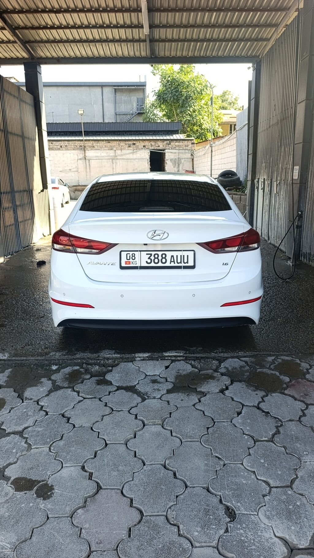 Hyundai Avante: 2018 г., 1.6 л, Бензин, Седан: фото 2