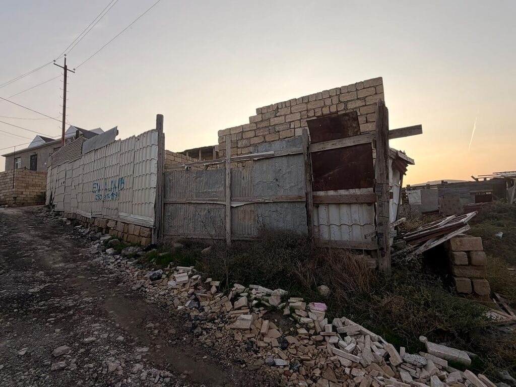M.Ə.Rəsulzadədə 2 otaqlı həyət evi satılır, 250 m², 33 000 AZN, şəkil 5 / 11