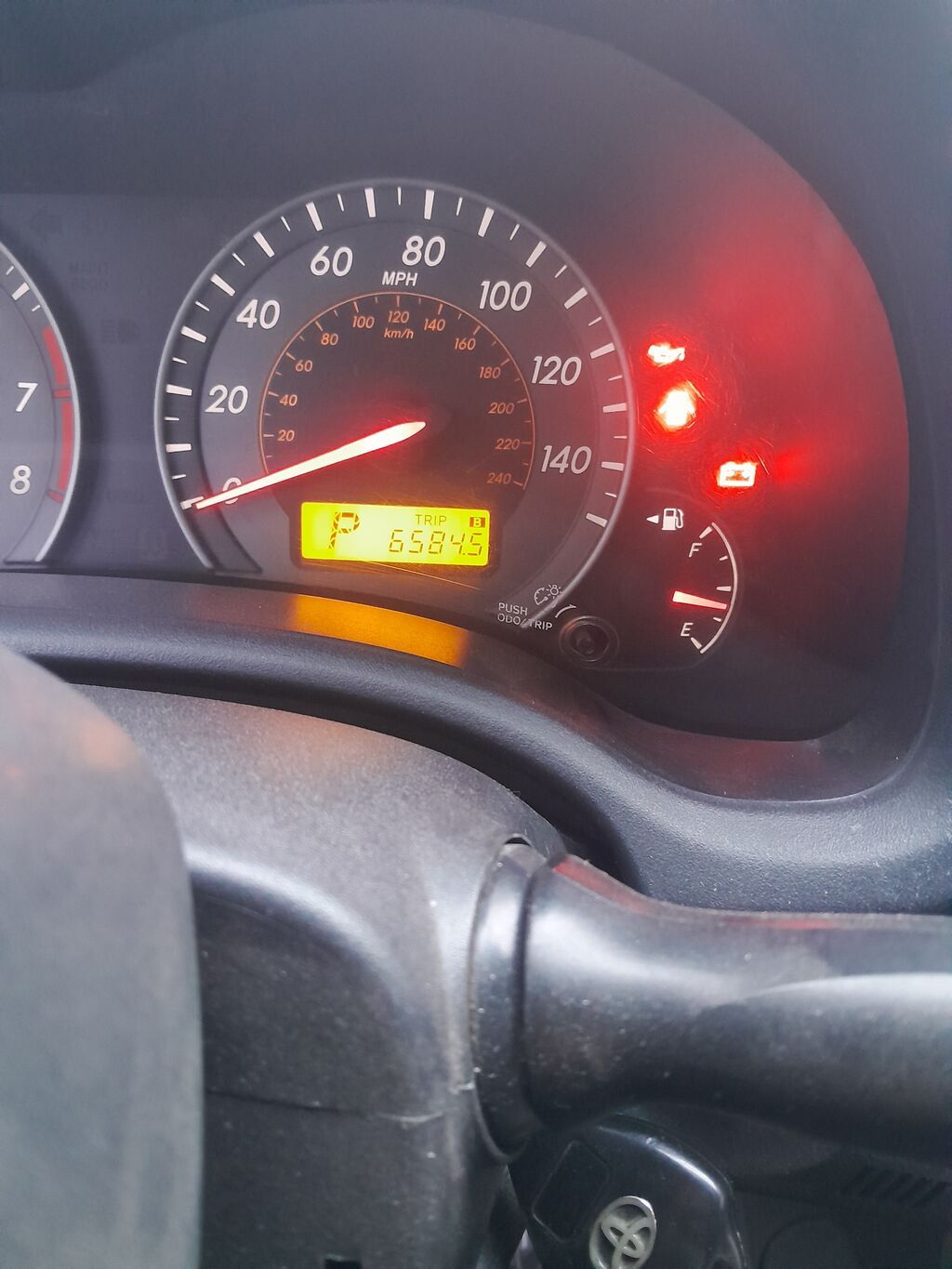 Toyota Corolla: 2010 г., 1.8 л, Автомат, Бензин, Седан: фото 3