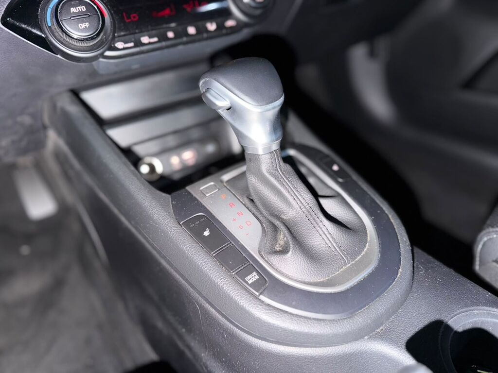 Kia Cerato: 2021 г., 1.6 л, Автомат, Седан: фото 4