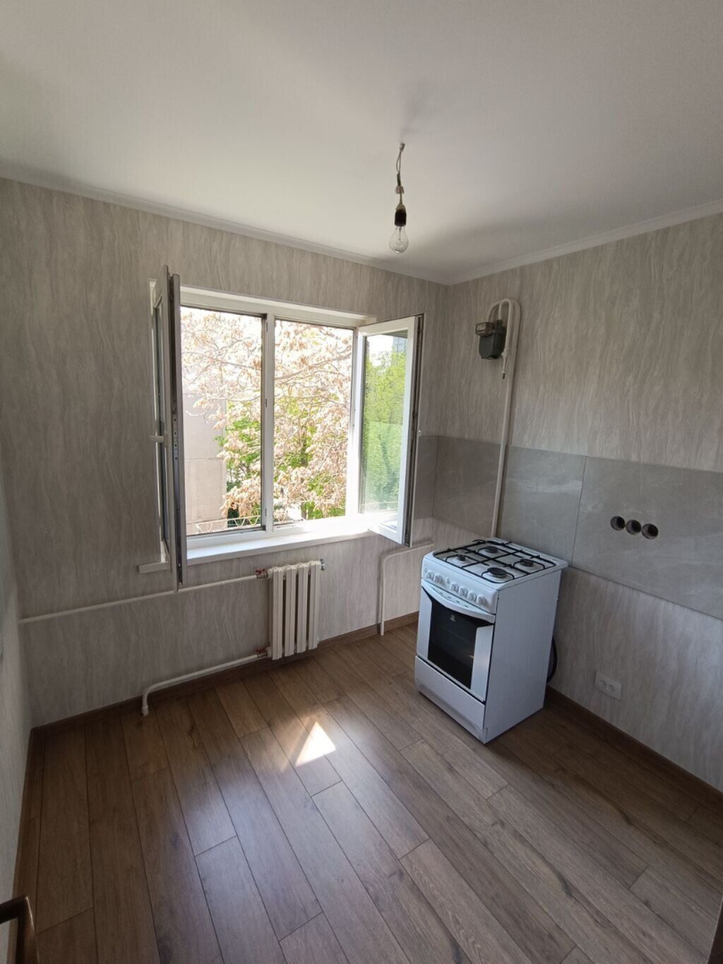 2 комнаты, 47 м², 104 серия, 4 этаж, Свежий ремонт: фото 4