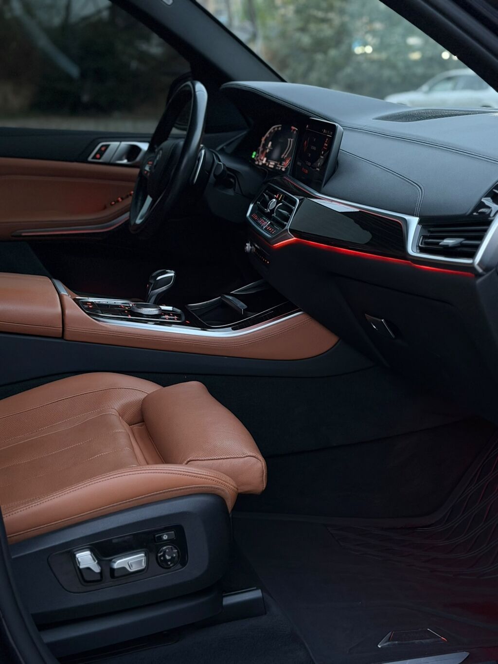 BMW X5: 2019 г., 3 л, Автомат, Бензин, Внедорожник: фото 6