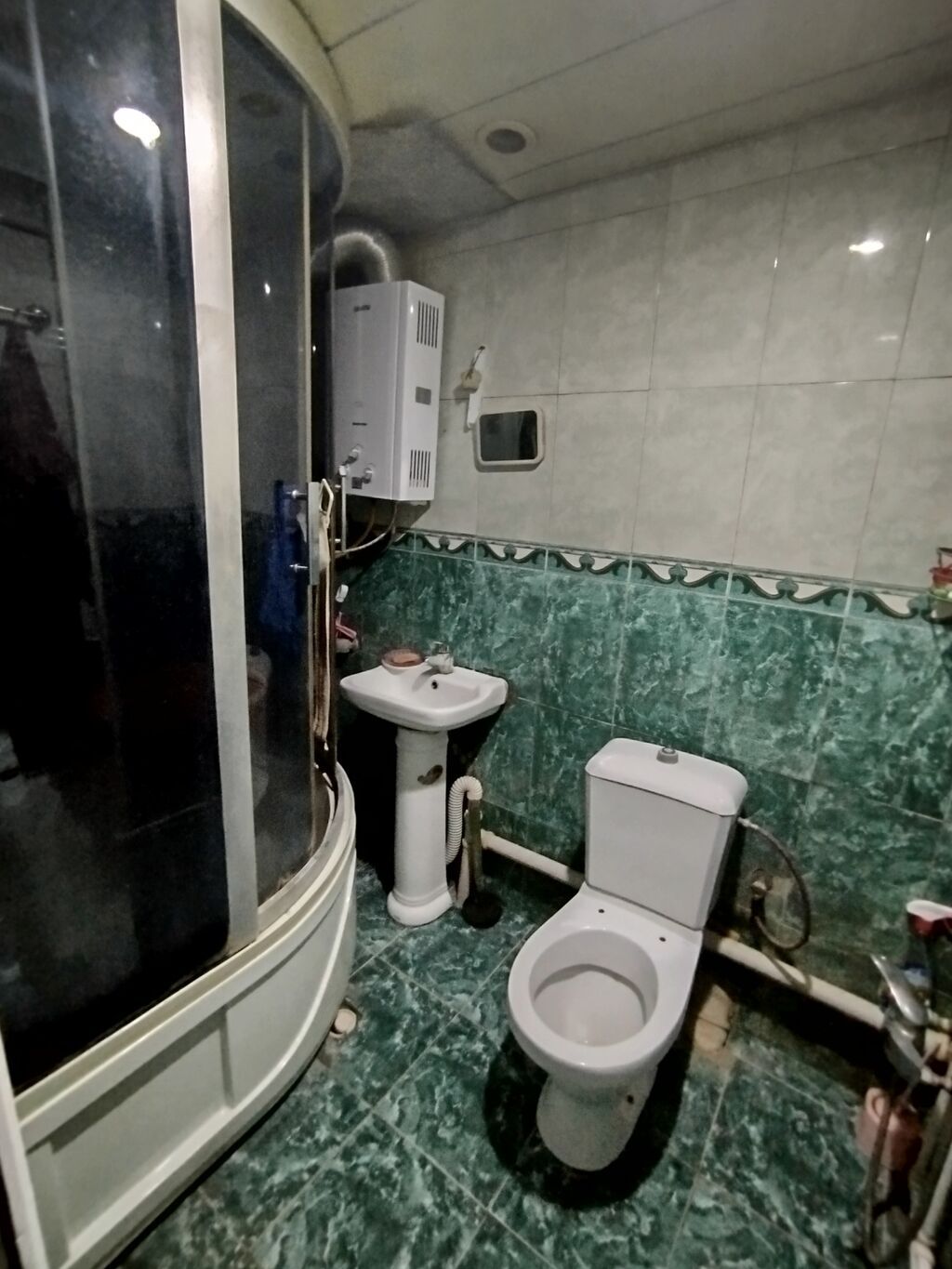 Satılır: 4 otaqlı mənzil/interyer komplekti - Geniş studiya tipli