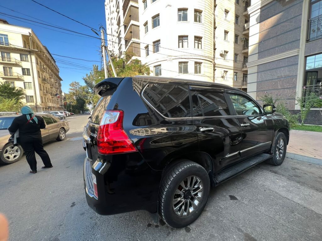 Lexus GX: 2011 г., 4.6 л, Внедорожник: фото 7