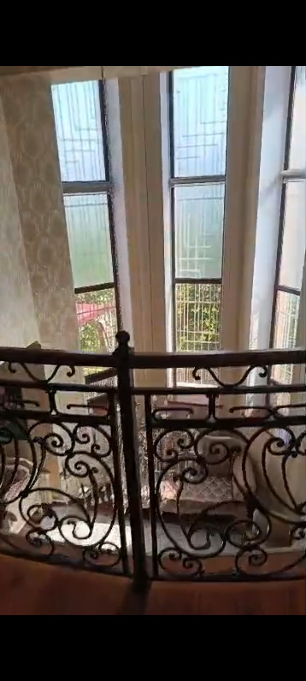 Адрес Ахунбаева Алматинская возле речки Аренда коттеджа с большим