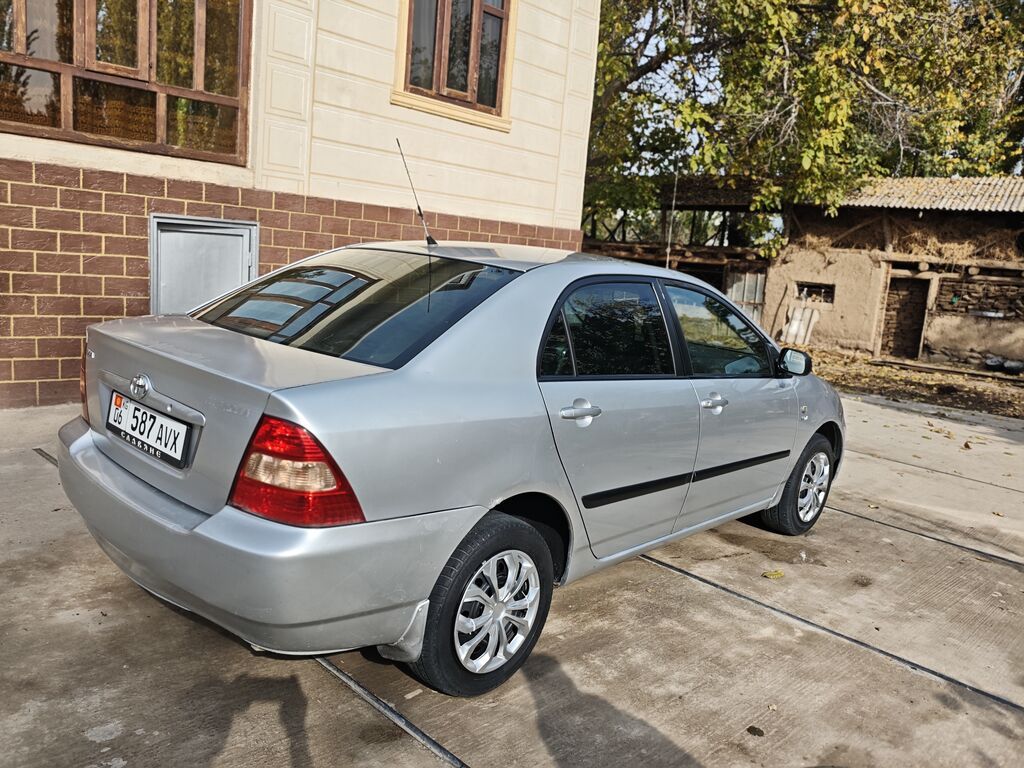 Toyota Corolla: 2003 г., Бензин, Седан: фото 5