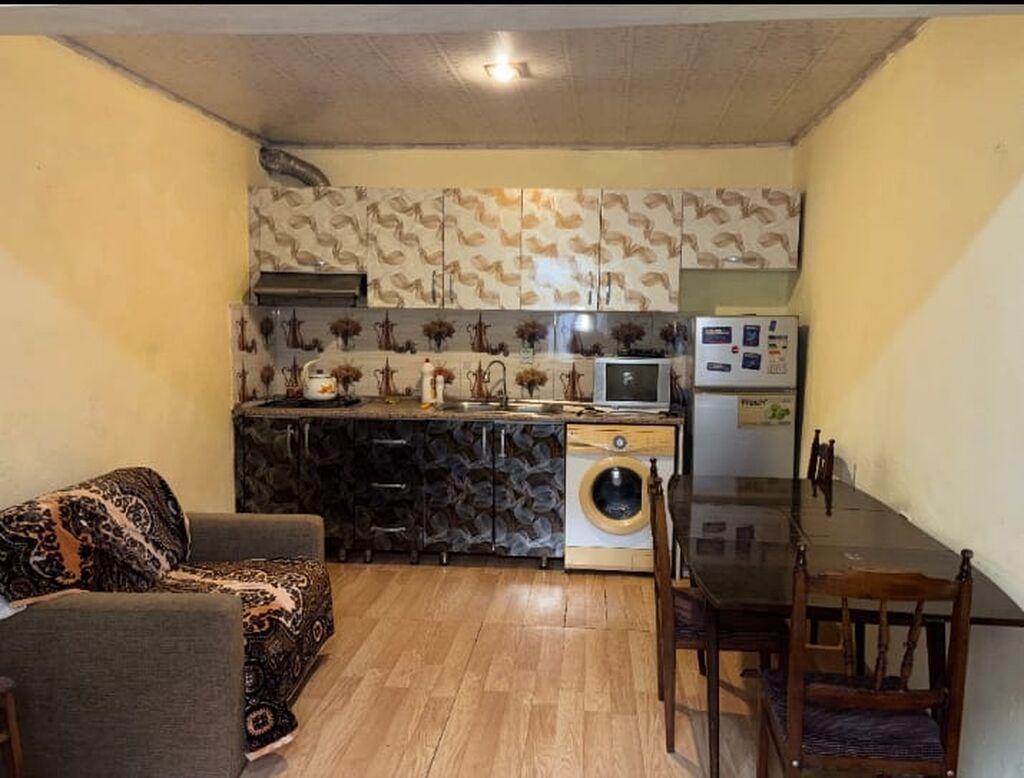 Badamdar qəs. 3 otaqlı, 65 kv. m