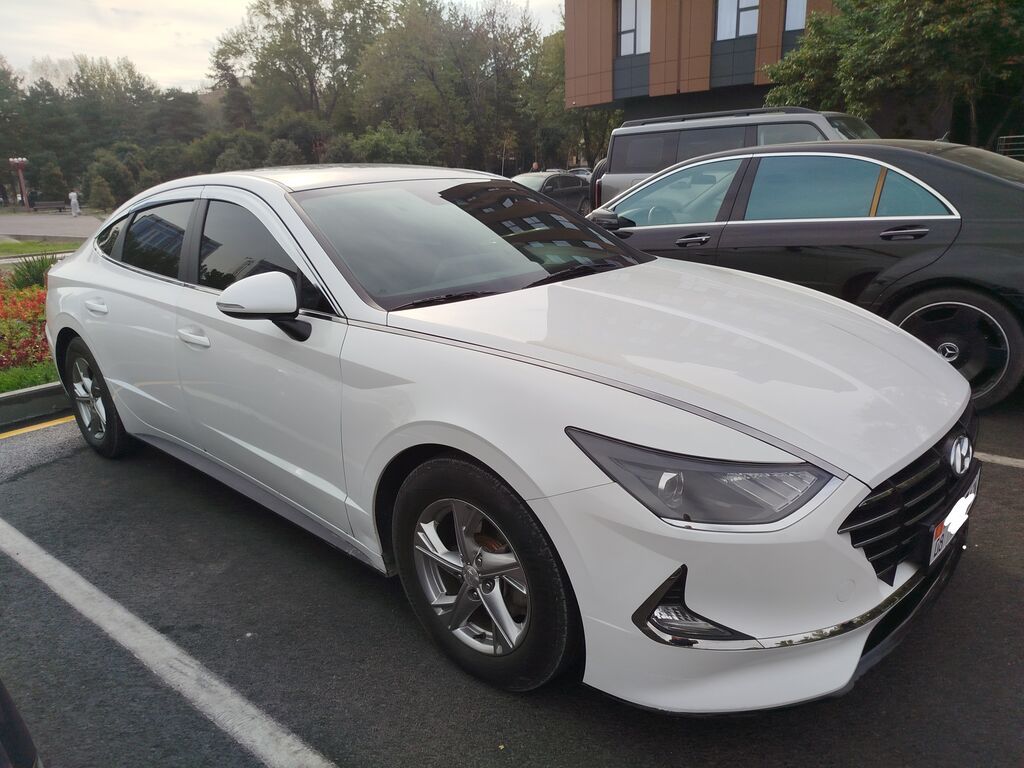 Hyundai Sonata: 2019 г., 2 л, Автомат, Бензин, Седан: фото 1