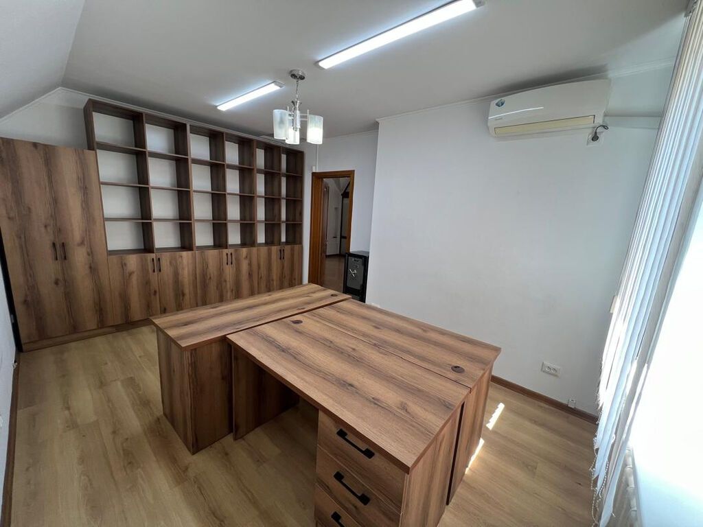 200 м², 7 комнат, Мед Академия, Без животных: фото 4