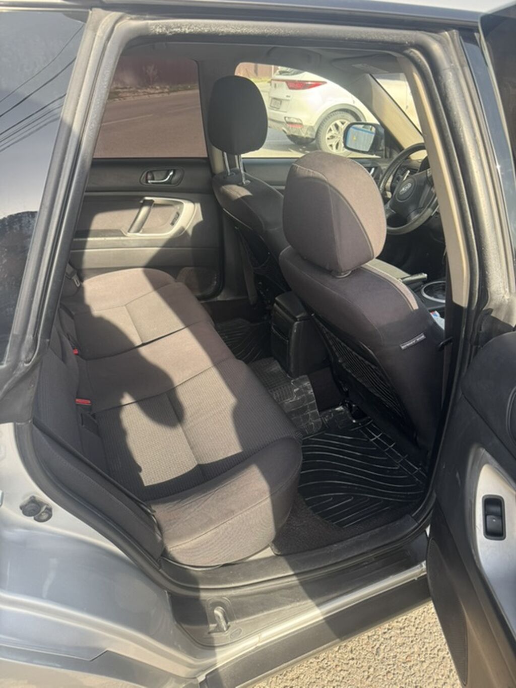 Subaru Outback: 2007 г., 2.5 л, Автомат, Бензин, Универсал: фото 8