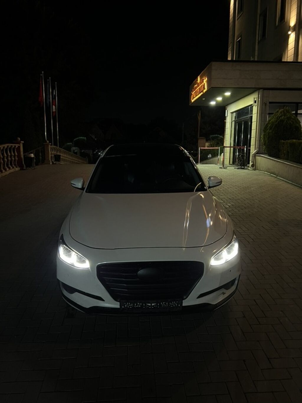 Hyundai Grandeur: 2017 г., 3 л, Автомат, Газ, Седан: фото 6