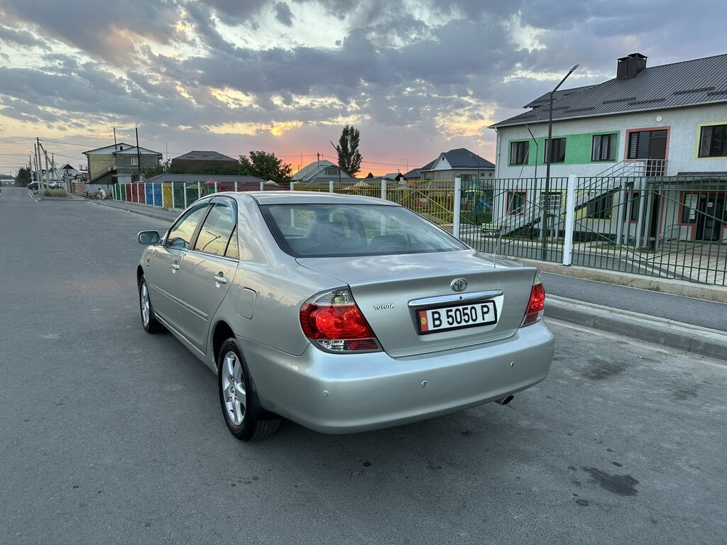 Toyota Camry: 2005 г., 2.4 л, Автомат, Бензин, Седан: фото 6