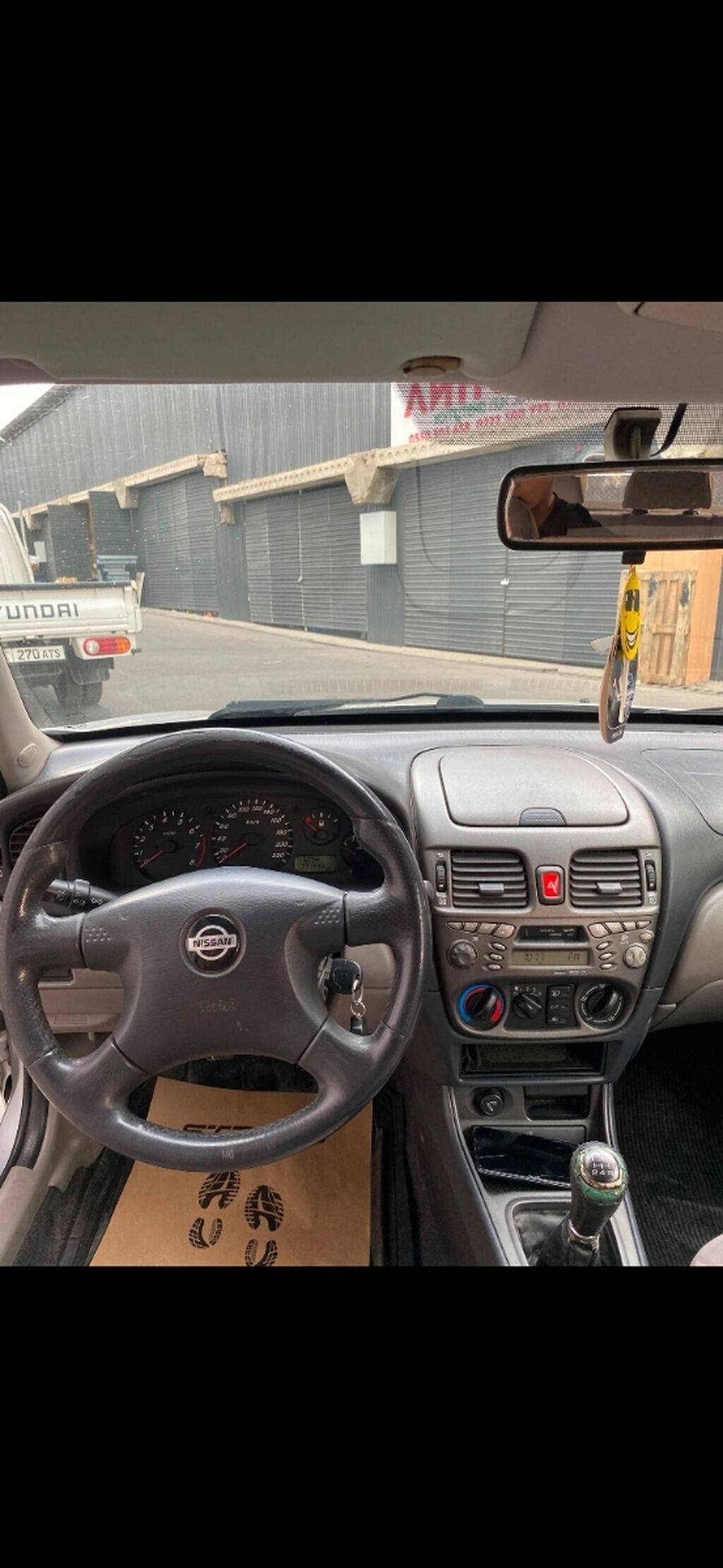 Nissan Almera: 2000 г., 1.8 л, Механика, Бензин, Хэтчбэк: фото 8