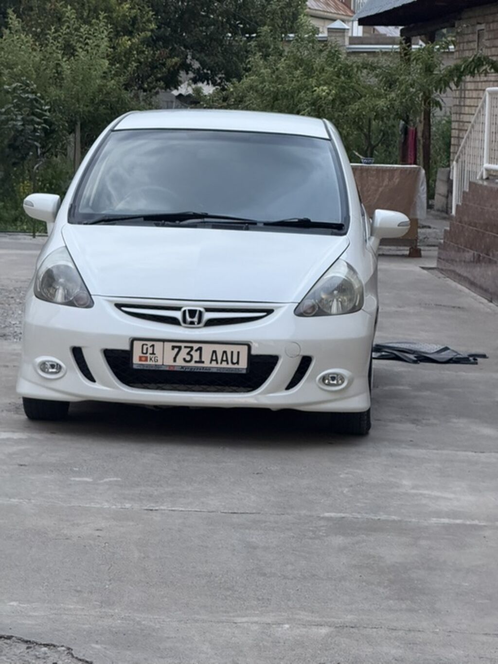 Honda Fit: 2004 г., 1.3 л, Автомат, Бензин, Хэтчбэк: фото 2
