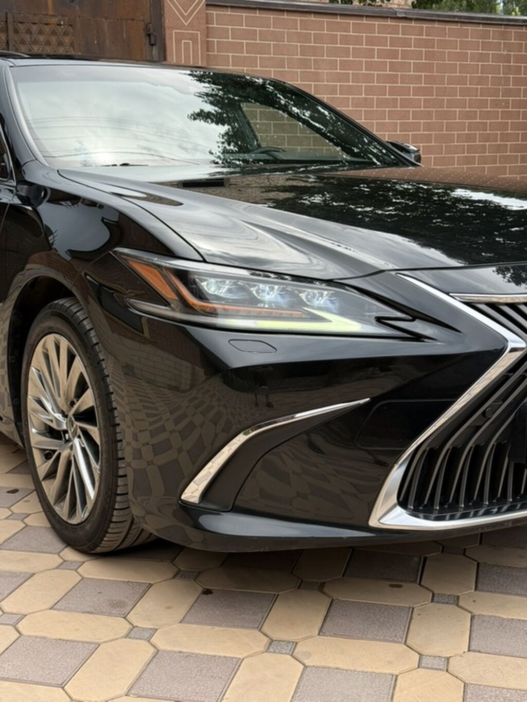 Lexus ES: 2018 г., 2.5 л, Автомат, Гибрид, Седан: фото 7