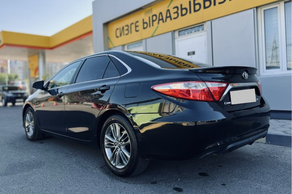 Toyota Camry: 2017 г., 2.5 л, Автомат, Бензин, Седан: фото 4