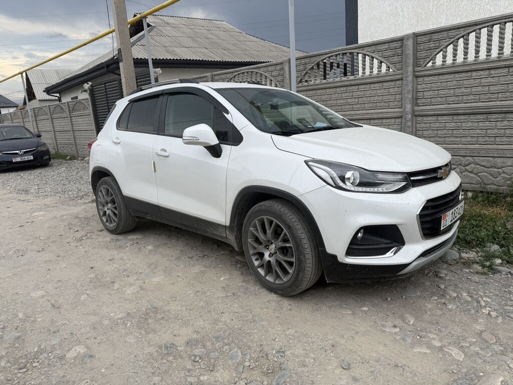 Chevrolet Trax: 2020 г., Кроссовер: фото 2