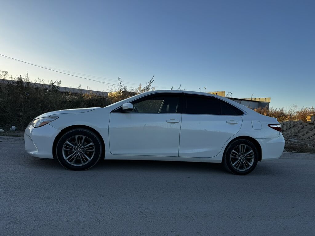 Toyota Camry: 2015 г., Автомат, Бензин, Седан: фото 3