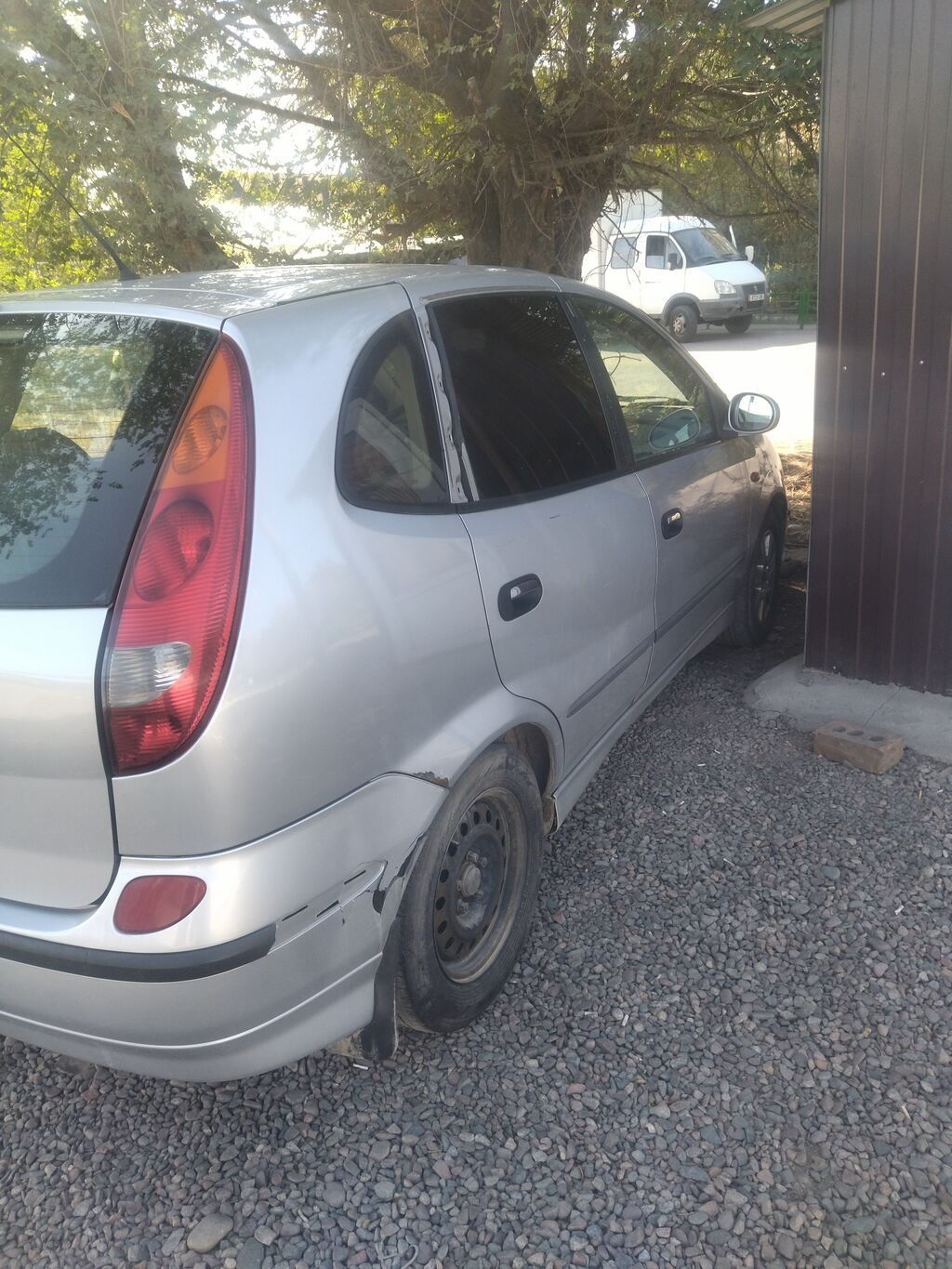 Nissan Almera Tino: 2001 г., 2.2 л, Механика, Дизель, Седан: фото 4