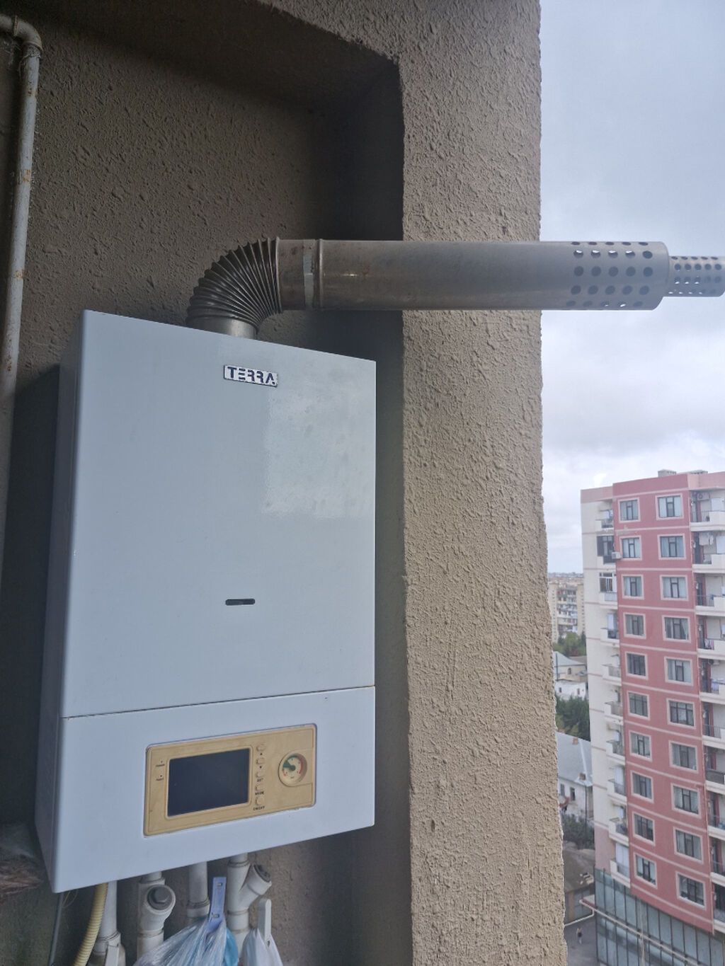 Qaraçuxur qəs., 3 otaqlı, Yeni tikili, 54 kv. m