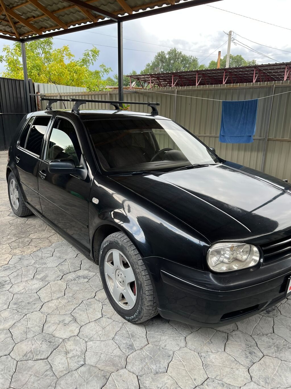 Volkswagen Golf: 2000 г., 2 л, Механика, Бензин, Хэтчбэк: фото 2