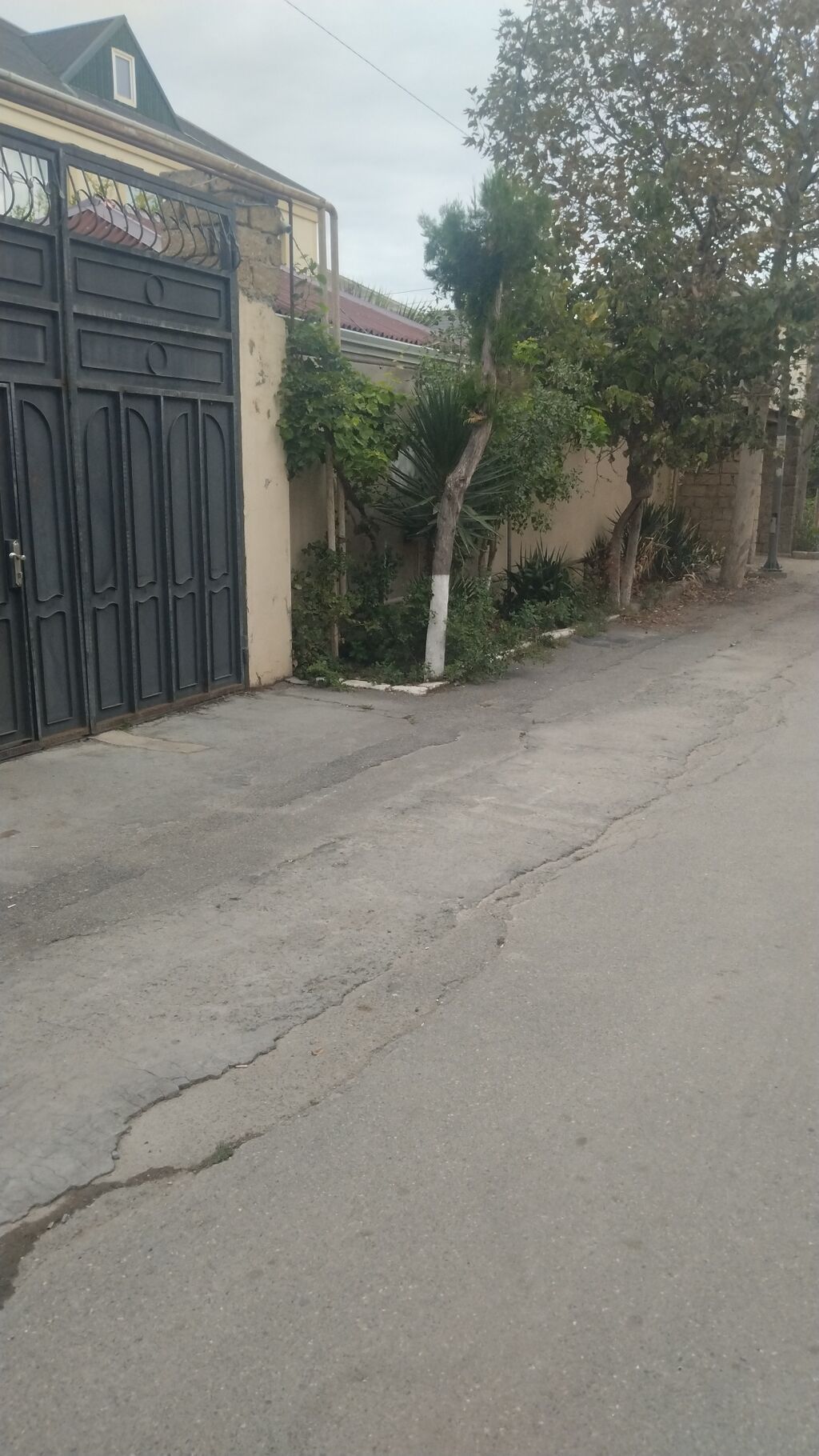 6 otaqlı, 200 kv. m, Kredit var, Orta təmir
