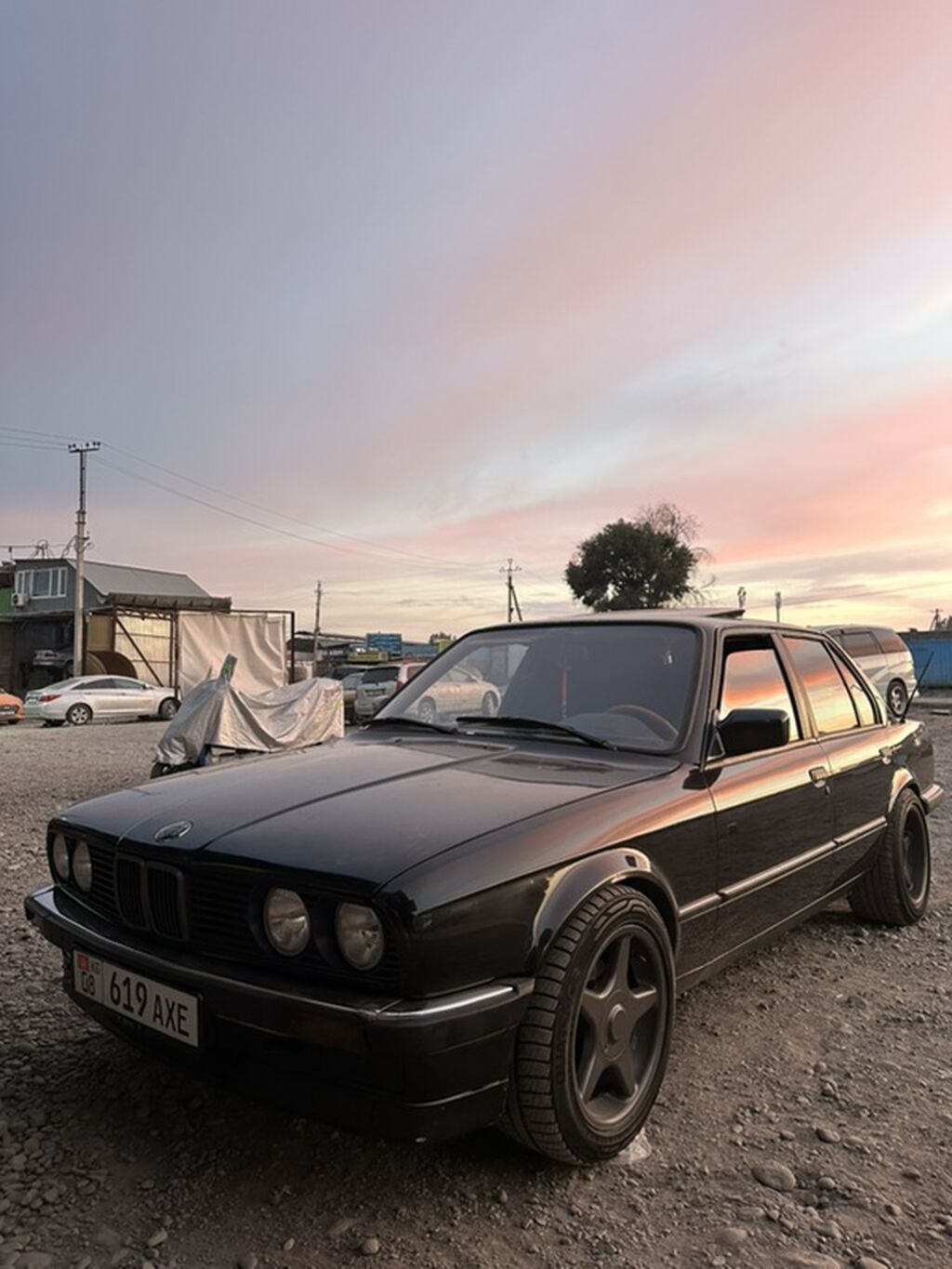 BMW 3 series: 1986 г., 2.5 л, Механика, Бензин, Седан: фото 1