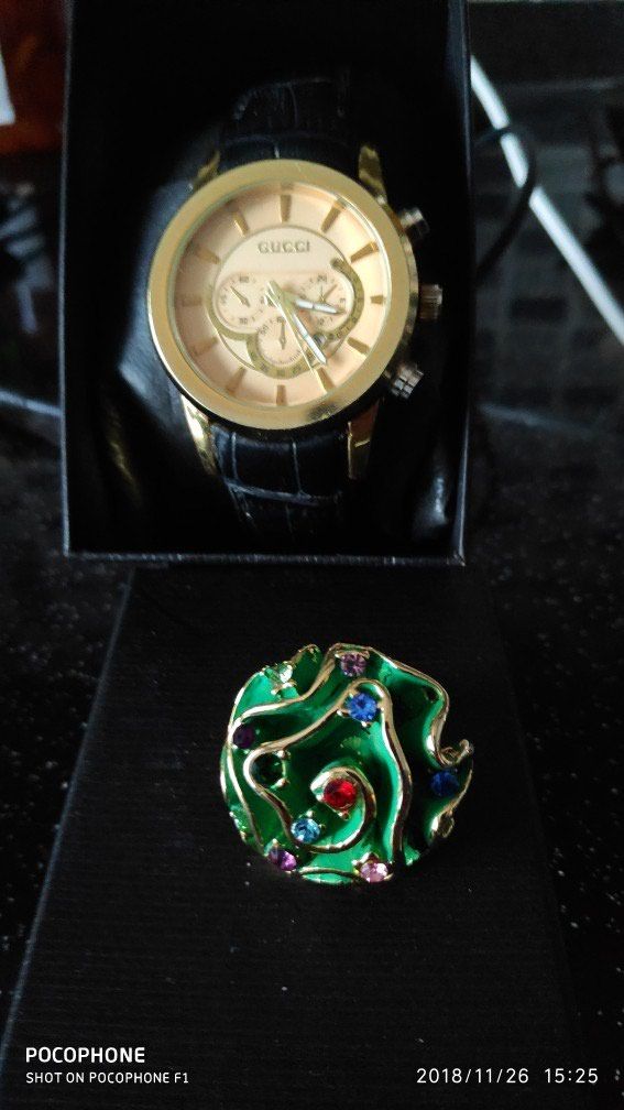 Gucci Bu Kvars üzük Hədiyyə цена 10 Azn в категории наручные часы